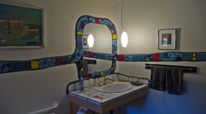 Using Mirrors To Create The Illusion Of Space In A Small Room • Home Tipsor